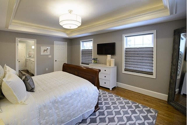 Hunter Douglas Dealer Image